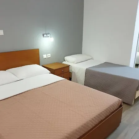 Llazari 3*