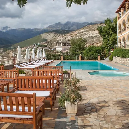 Aparthotel Llazari
